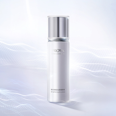 亚洲必赢靓白晶钻光透焕肤乳